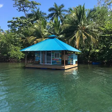 El Toucan Loco Floating Lodges Tierra Oscura Exterior photo