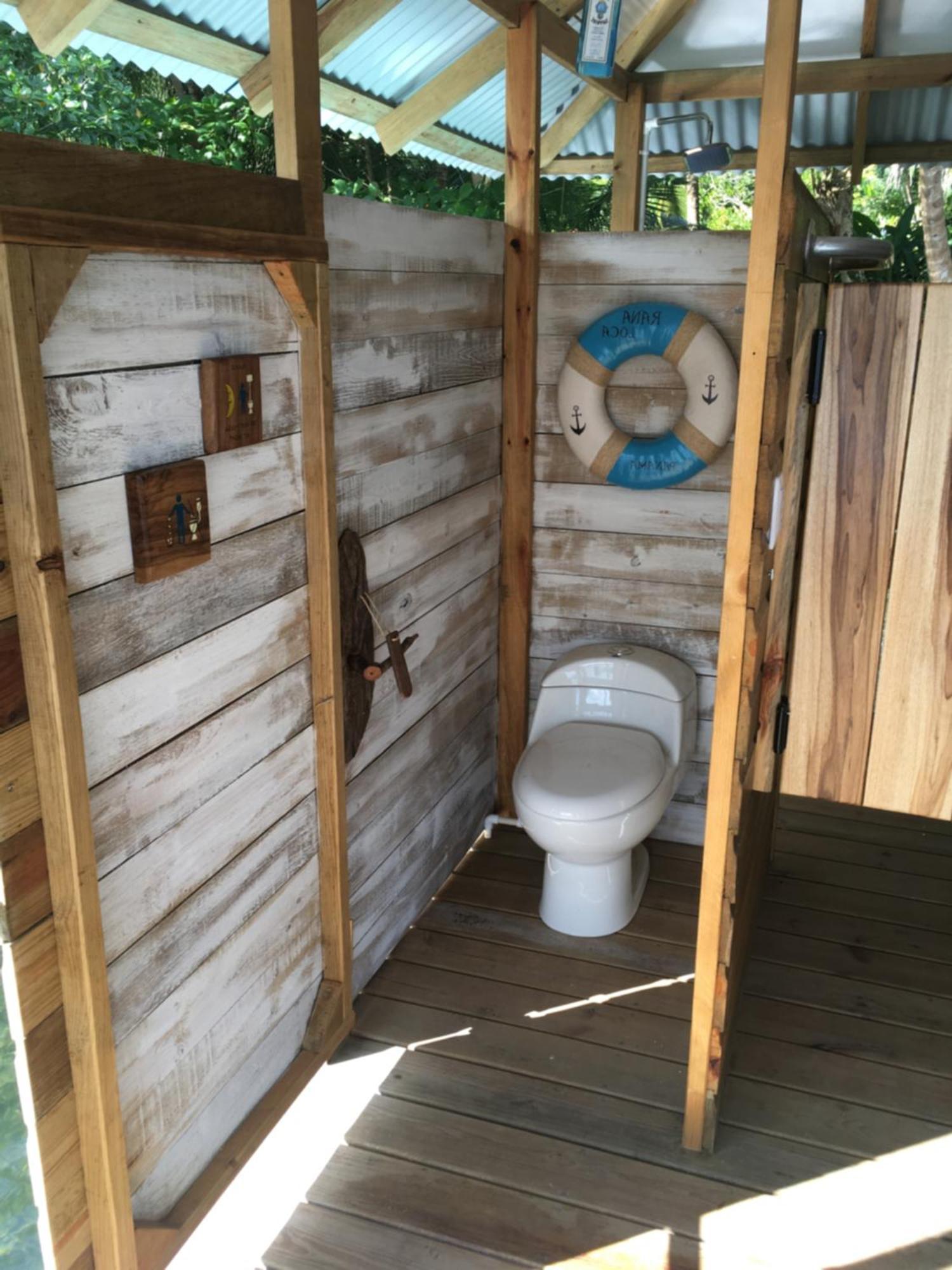 Bed & Breakfast El Toucan Loco Floating Tierra Oscura